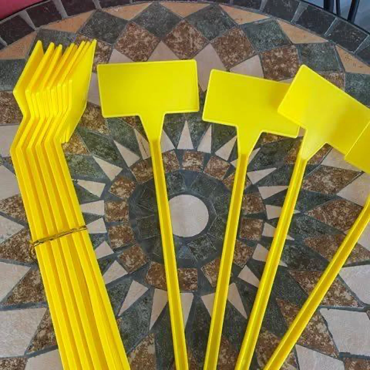 Садові таблички для маркування рослин 33 см (жовті)